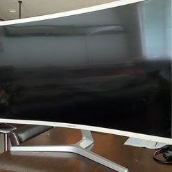 Samsung 32” Curved Computer Monitor