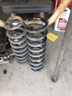 Stock springs off of a Ford F-350