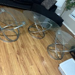 Living Room Coffee Table and Matching End Tables