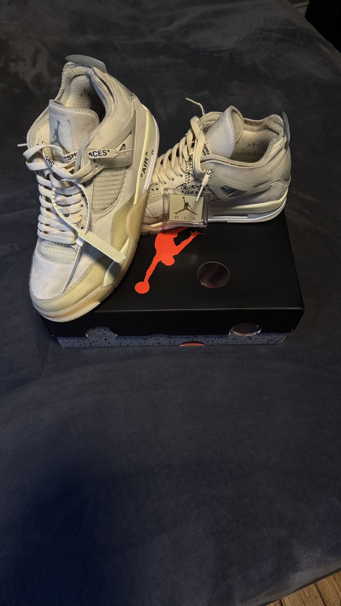 Off-White Jordan 4 ‘Sail’