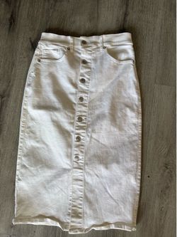 Express skirt size 4