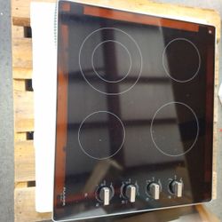 Fulgor F3RK24S2 Milano 300 Series 24" Electric Cooktop