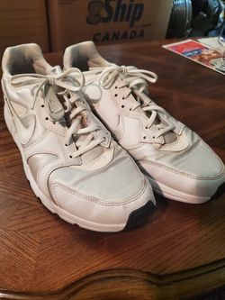 Nike air Atsuma 11.5 white mens