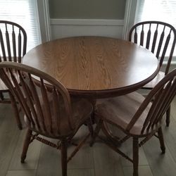TABLE AND 4 CHAIRS 
