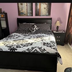 Complete Bed Set For Sale: Queen Black Bed Frame With Matching Night Stand And Dresser With A Mirror LIMITED TIME OFFER