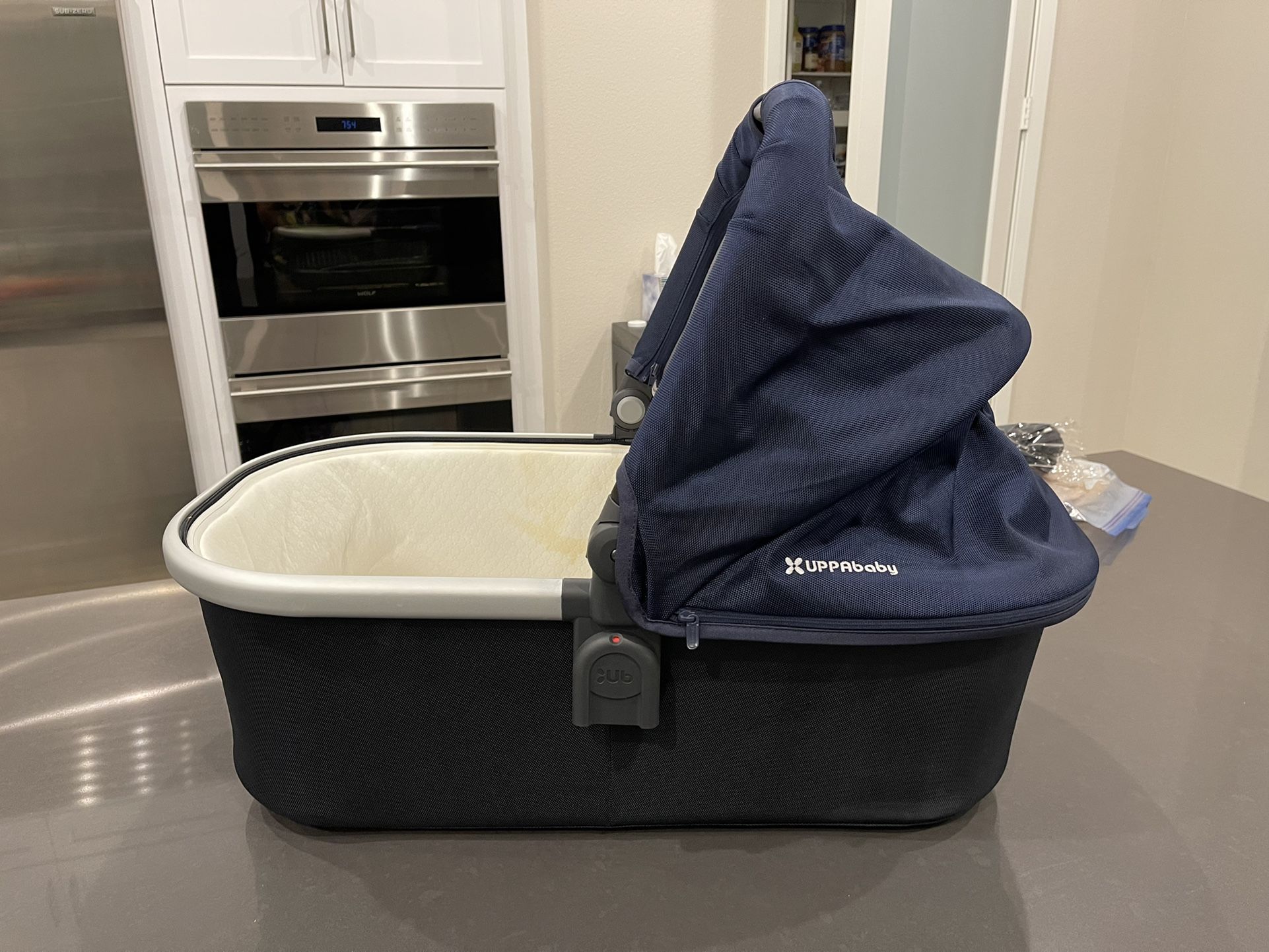 Uppababy Bassinet For Vista, V2 Or Cruz Navy Blue