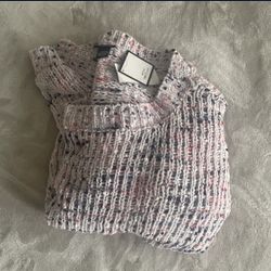 New Sweater Size Medium 