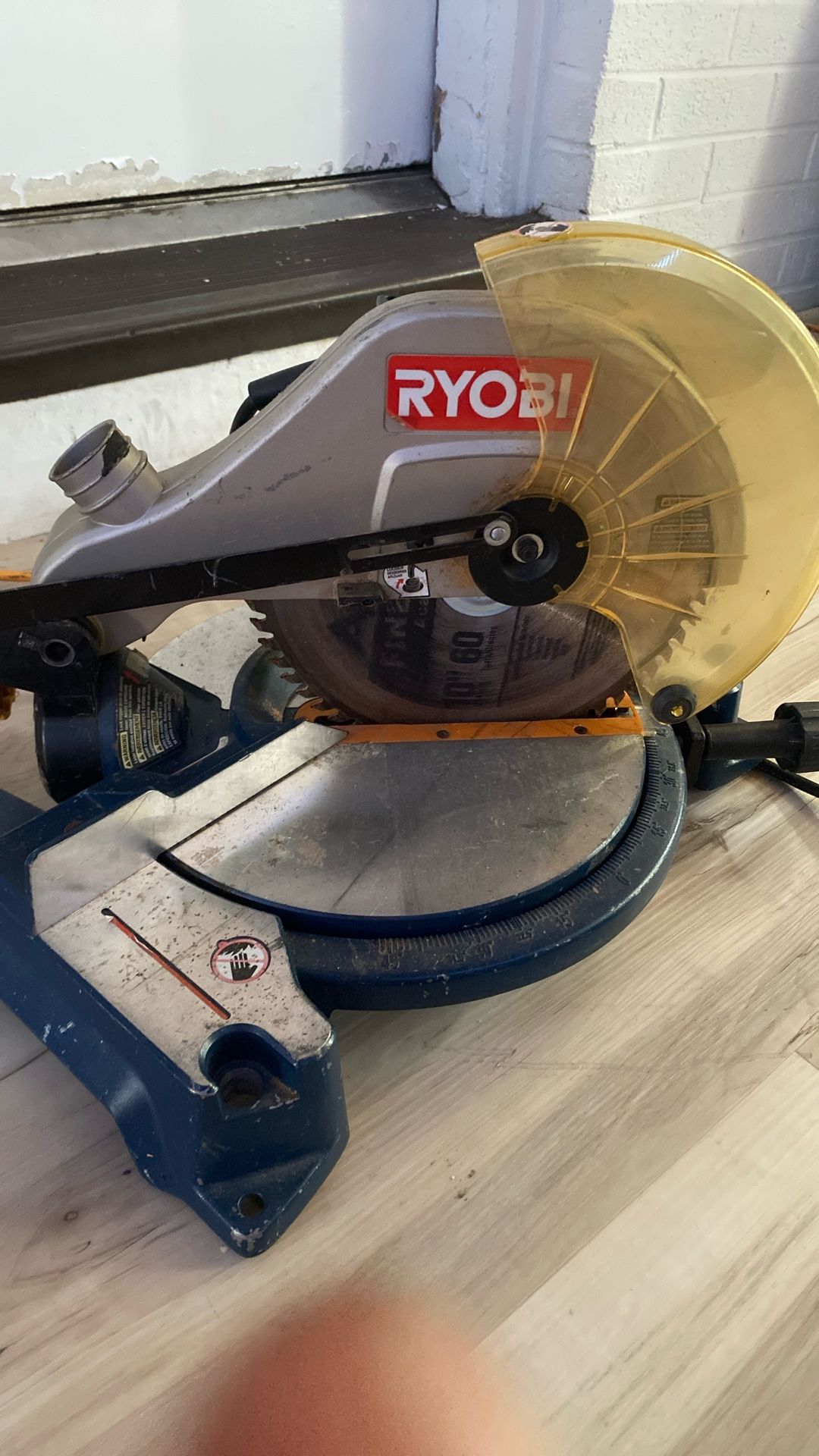 RYOBI