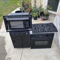 Black Whirlpool Kitchen Set $ 1,200 For All
