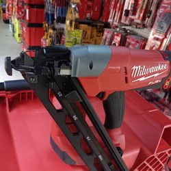 Milwaukee M18 FUEL 18-Volt Lithium-Ion Brushless Cordless Gen II 15-Gauge Angled Finish Nailer (Tool-Only)