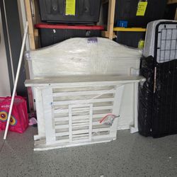 White Baby Crib With Mattress  !!!
