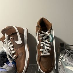 Nike Chocolate Hi Top Dunks 11.5 