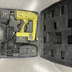 Cordless Stapler
