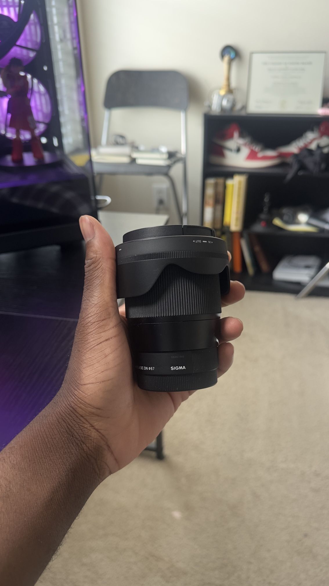 16mm f/1.4 Sigma Sony E-Mount Lens (Black)