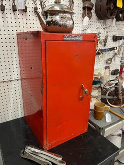 MB Century Industrial 1960s Side Attach Box