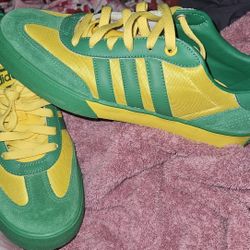 Rare Oregon DUCKS Adidas 