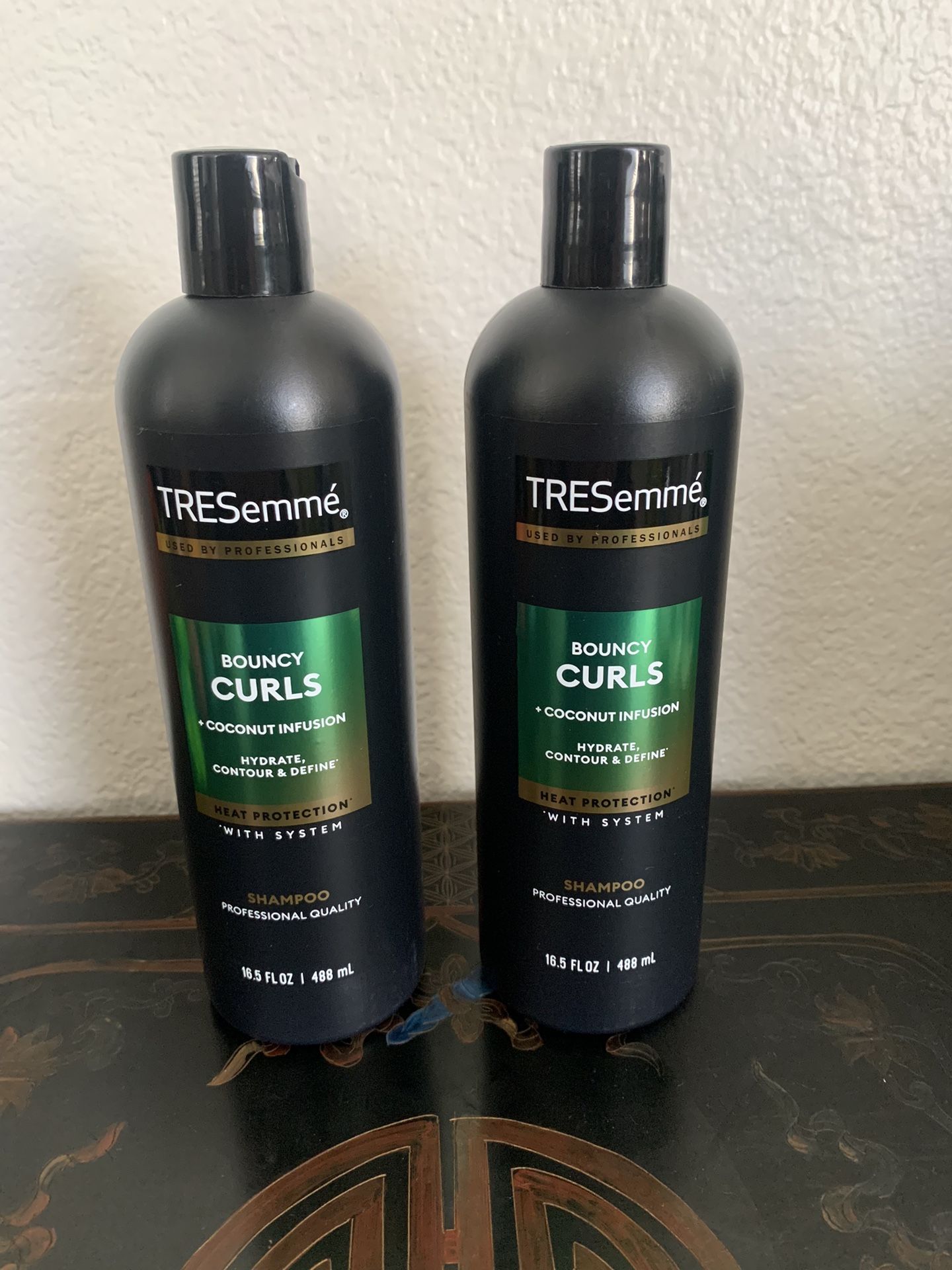 Tresemme Shampoo for Women Hydrate & Define Bouncy Curls Coconut Infusion, 16.5 oz. New $7.00 for both