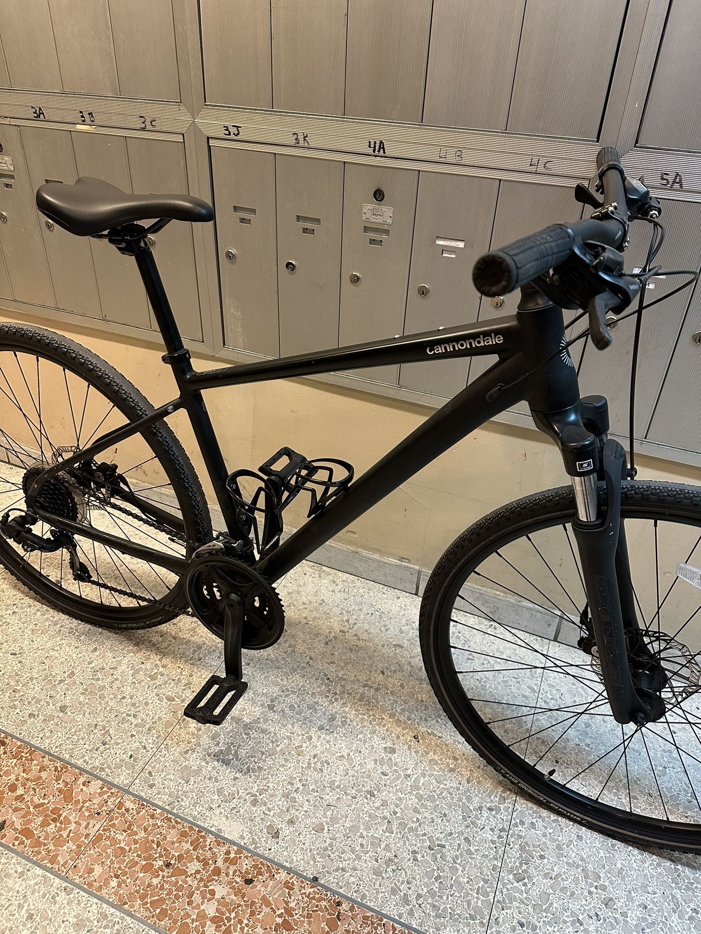 Cannondale quick cx 4 2021 hybrid bike black cheap