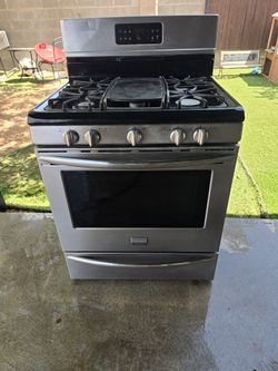 Propane stove