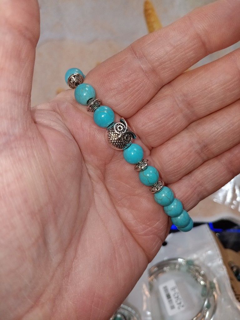 Turquoise Beaded Stretch Bracelet With A Silver Owl