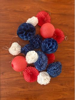 FREE Paper Decor