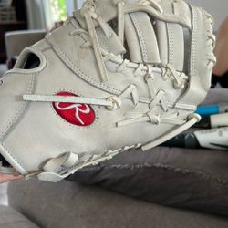 Softball Glove 