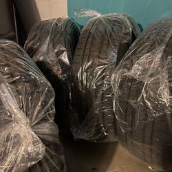 245/65R17