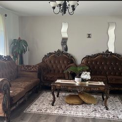 COUCH AND TABLES