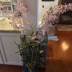 Beautiful artificial Dendrobium orchid arrangement approximately 5 feet tall at its highest point this is a stunning and very unusual piece you are no