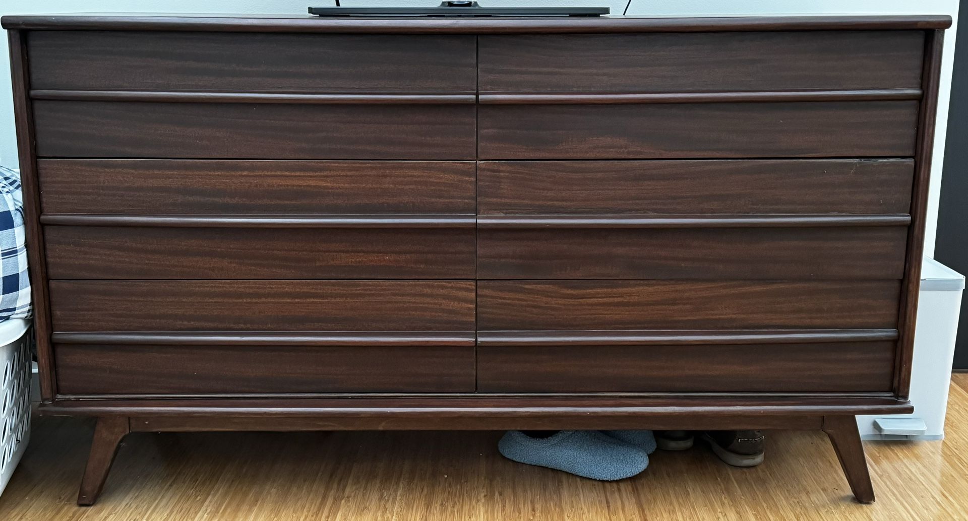 Solid Wood Antique Dresser