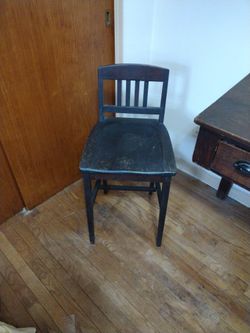 Sikes Stool