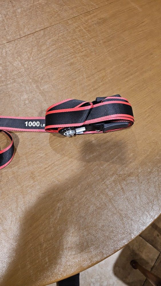HUSKY 16'X1 1/2" Ratchet Tie Down (2 pack) 1,000lb Load capacity, 3000lb Break Point! & Bonus Storage Bag
