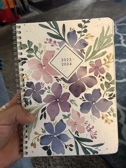 2023 - 2024 Weekly / Monthly Planner 