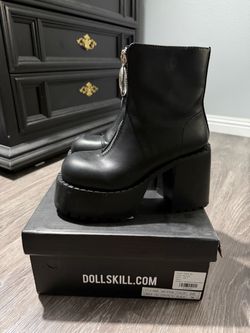 Dolls kill current mood single loop boot size 7M