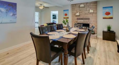7ft dinning room Table with Chairs