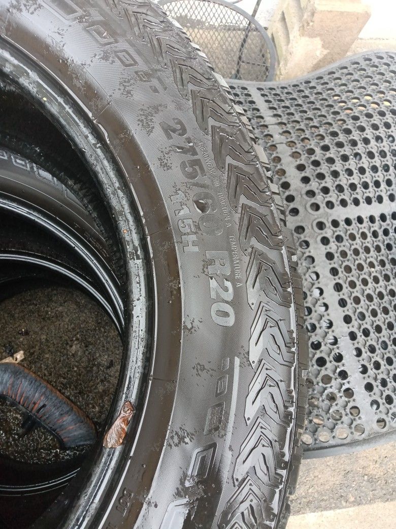 275/60r20 Tires