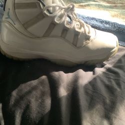 Jordan 11s Size 9