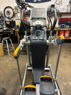 Precor 100i AMT