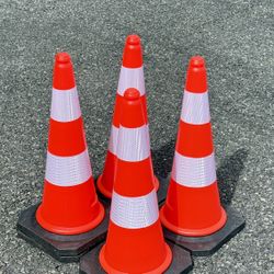 28” Reflective Traffic Cone 