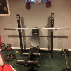 3 In 1 Bench/ Squat , And Leg Curl With 450 Of Olympic Weight 
