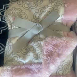 Baby clothes blanket 