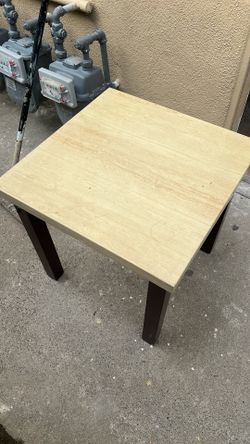 Corner Table