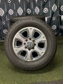 Ram Laramie 2500 8 Lug 20 Inch OEM Wheels