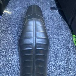 Harley Seat 