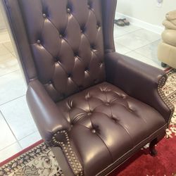 Like New Chair Traditional