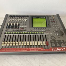 Roland VS 2000