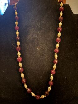 Real pea/amethyst necklace