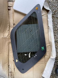 Right Side Quarter Panel Window 5th gen 4runner