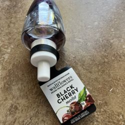 Black Cherry Merlot Wallflower Fragrance 