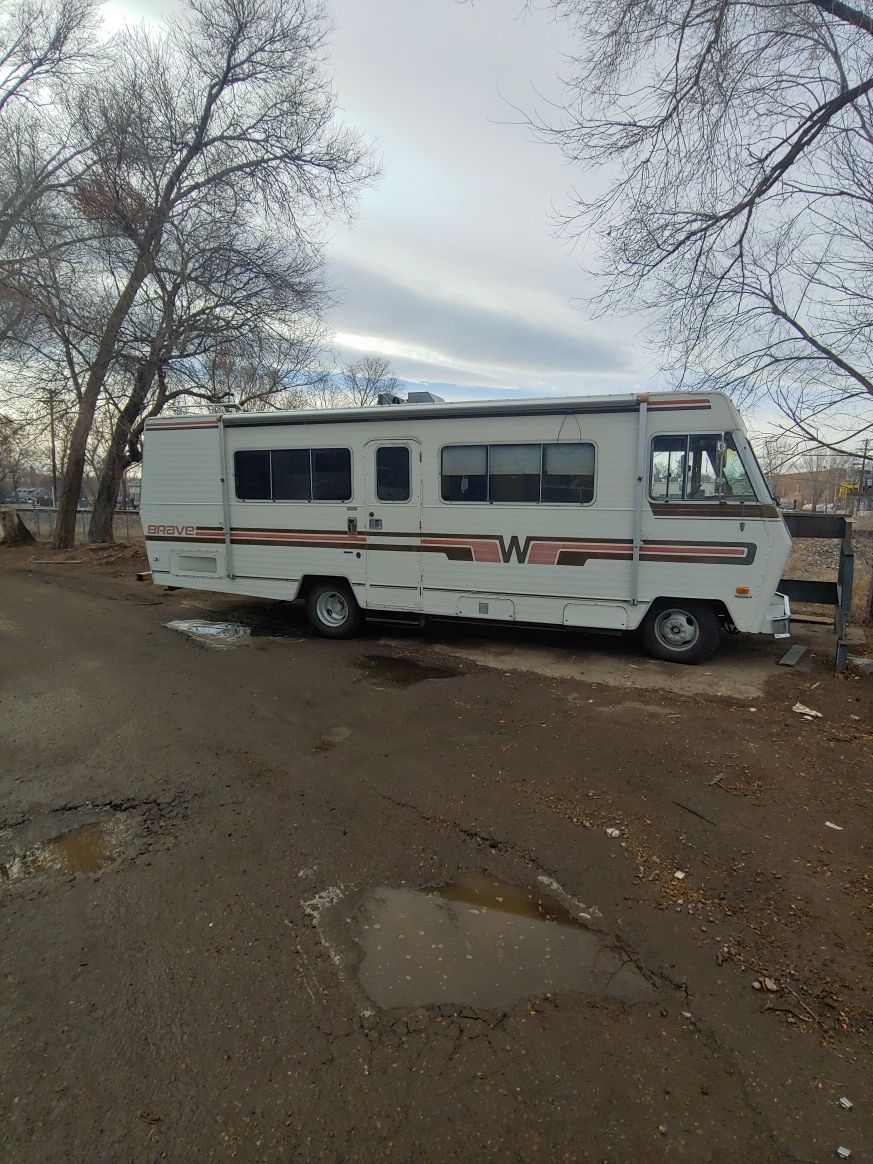 1982 Winnebago Brave